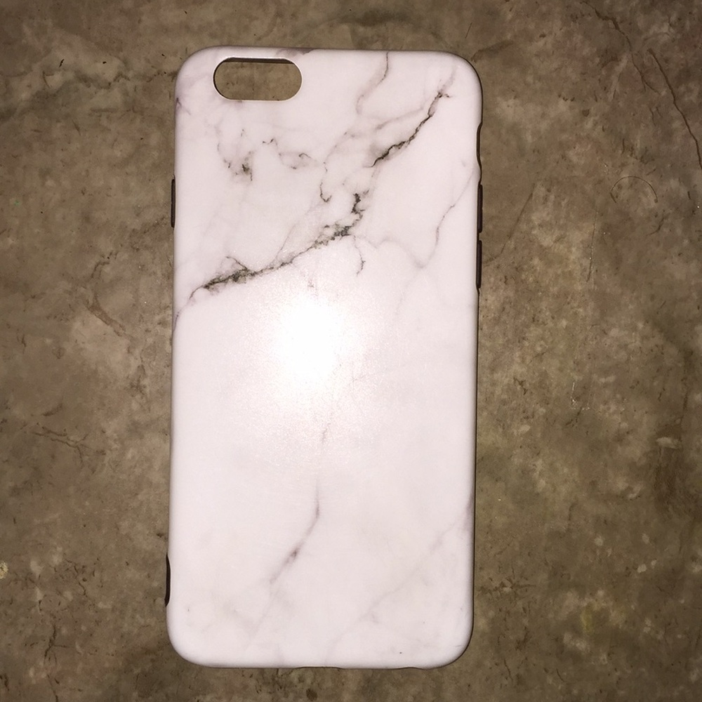 Black and white marble iPhone 6/7 case